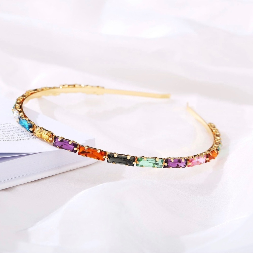 ⭐️Just in⭐️ 2/$20 Jewel headband - Picture 3 of 5